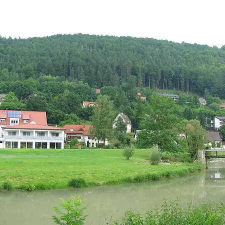 Zuefle Restaurant Отель