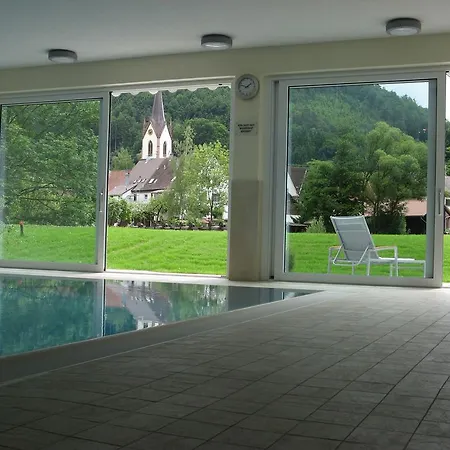 Züfle Restaurant Hotel 4*